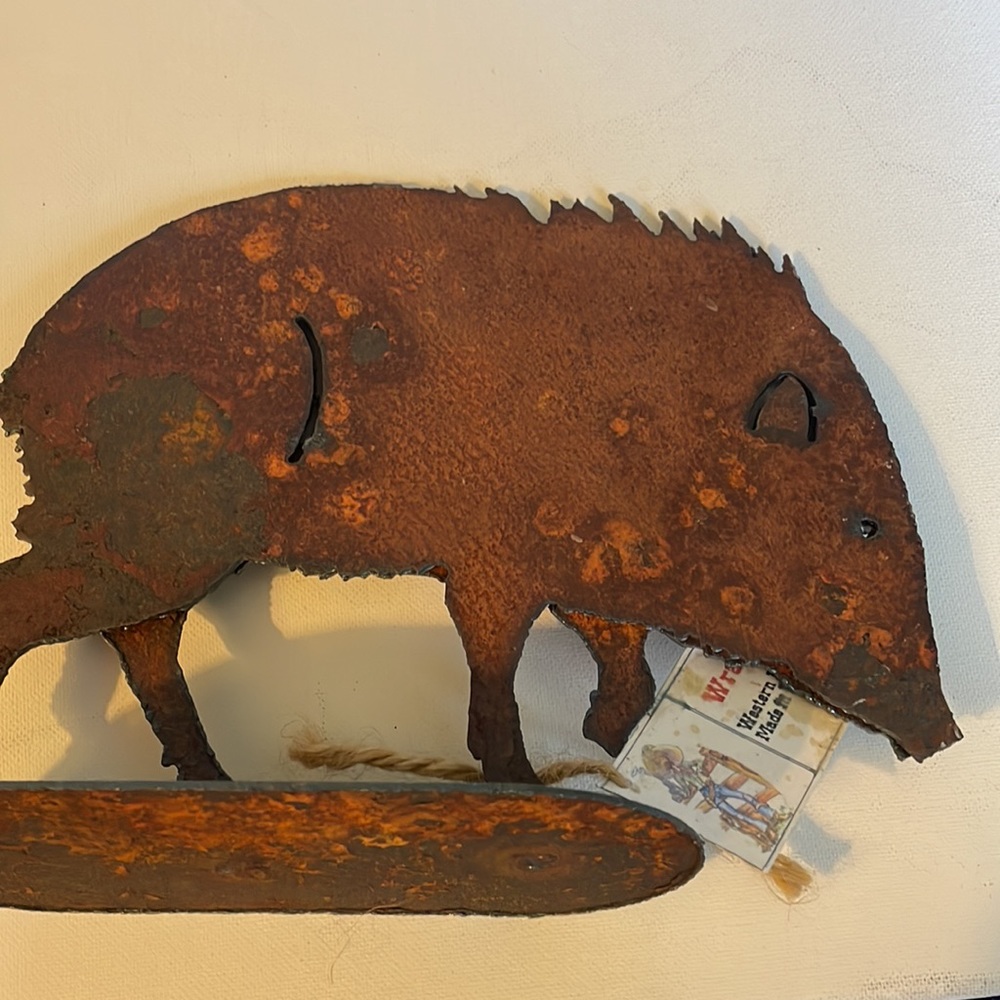 Wild boar Iron rusted handmade